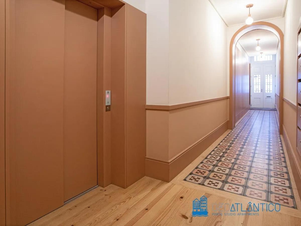 Porto Almada Design Loft Apartment ภายนอก รูปภาพ